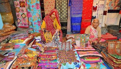 印度要將300多種紡織品進(jìn)口稅率提升一倍至20%